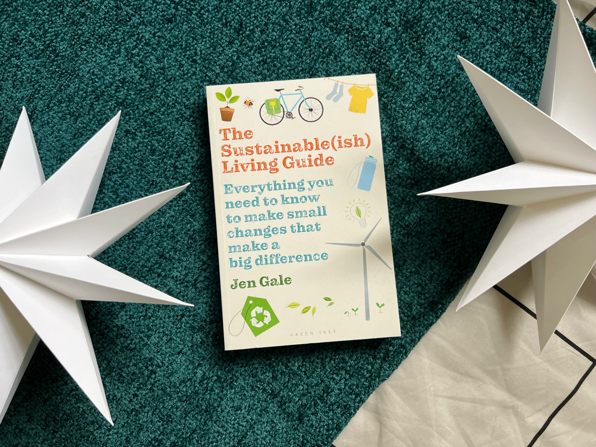 Xmas The Sustainableish Living Guide Book