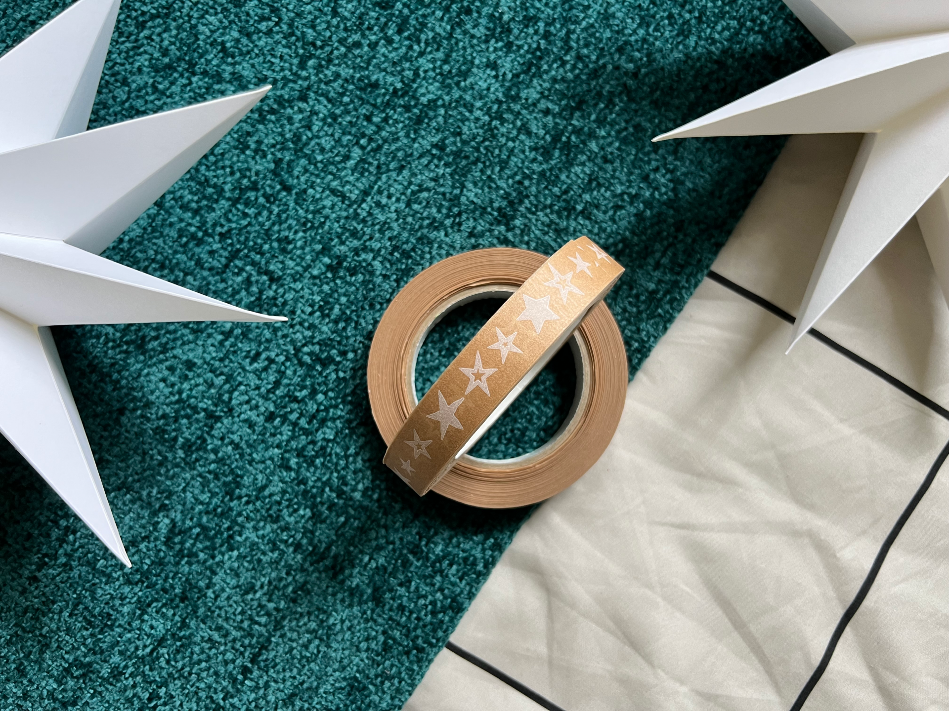 Xmas Naturally Wrapt White Star Paper Tape