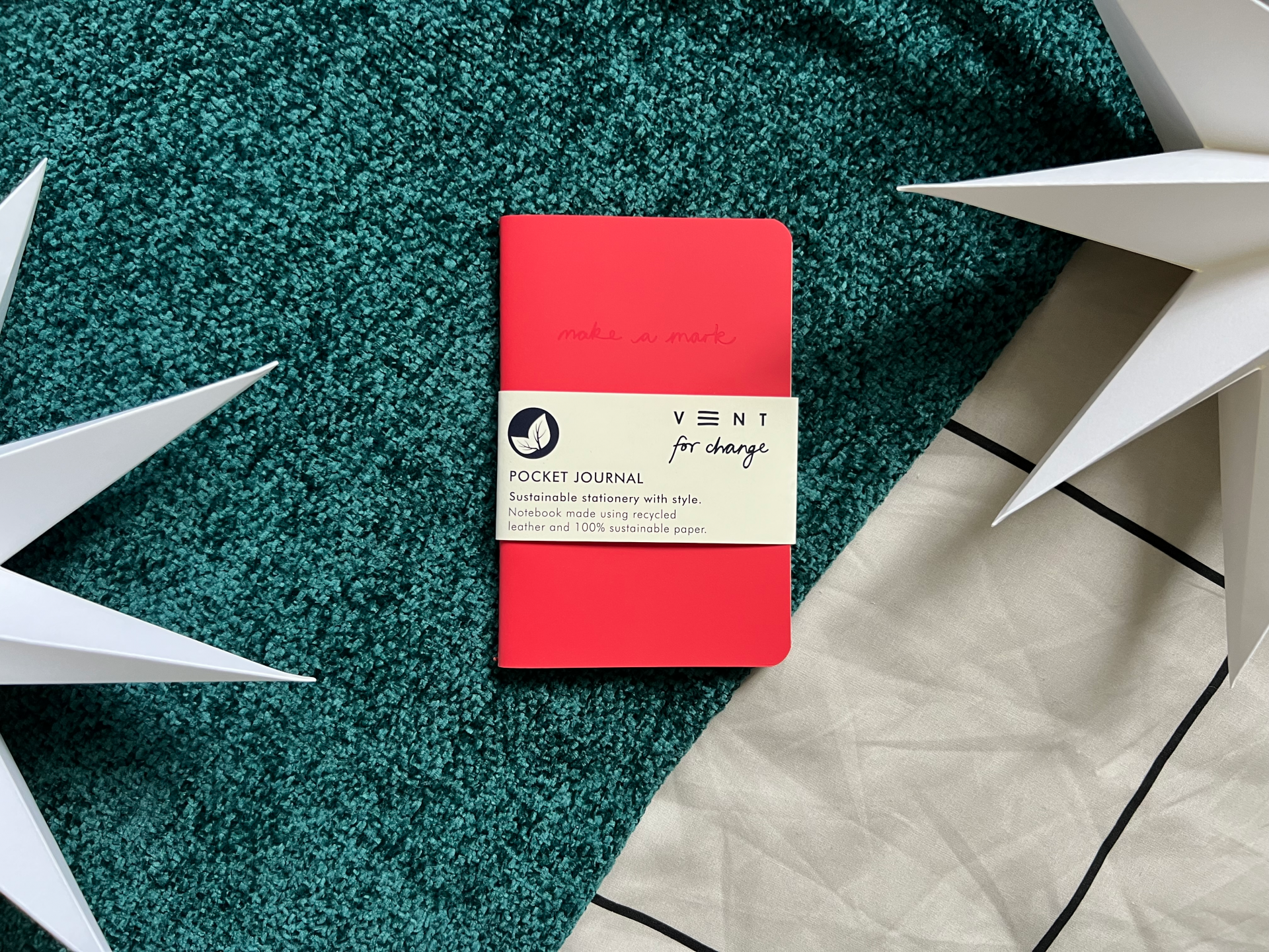 Christmas Vent for Change Pocket Red